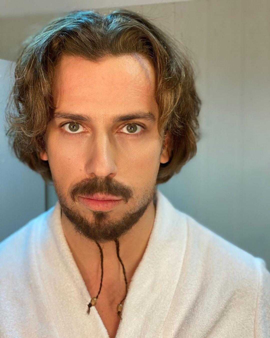 Максим галкин