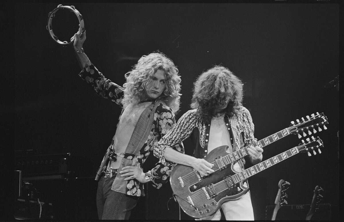 Яркие хиты Led Zeppelin и их оригиналы Слушать лучшие песни группы Концертные записи и выступления Лед Зеппелин Полная история о том, кому принадлежат оригиналы Рок-музыка 70-х