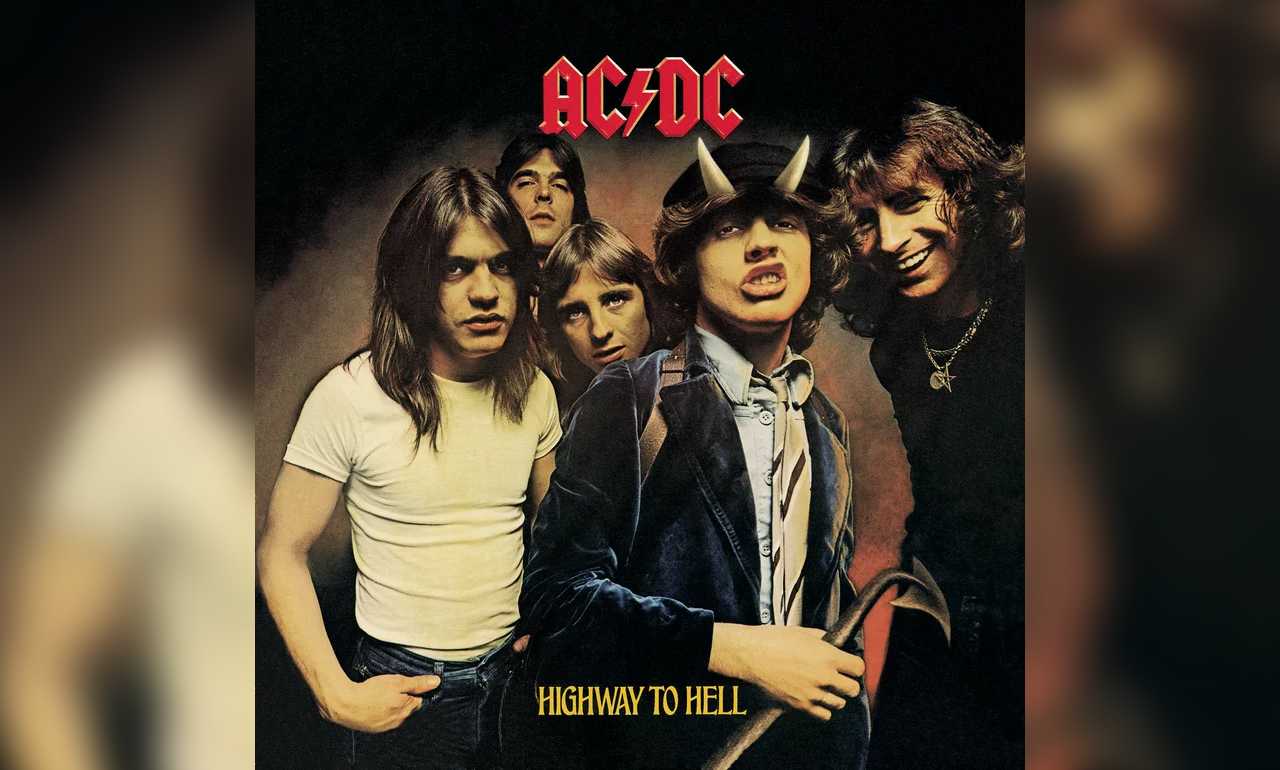 Acdc highway to hell. Highway to Hell 1979 обложка. AC/DC – Highway to Hell. AC DC Highway to Hell 1979. AC DC плакат.