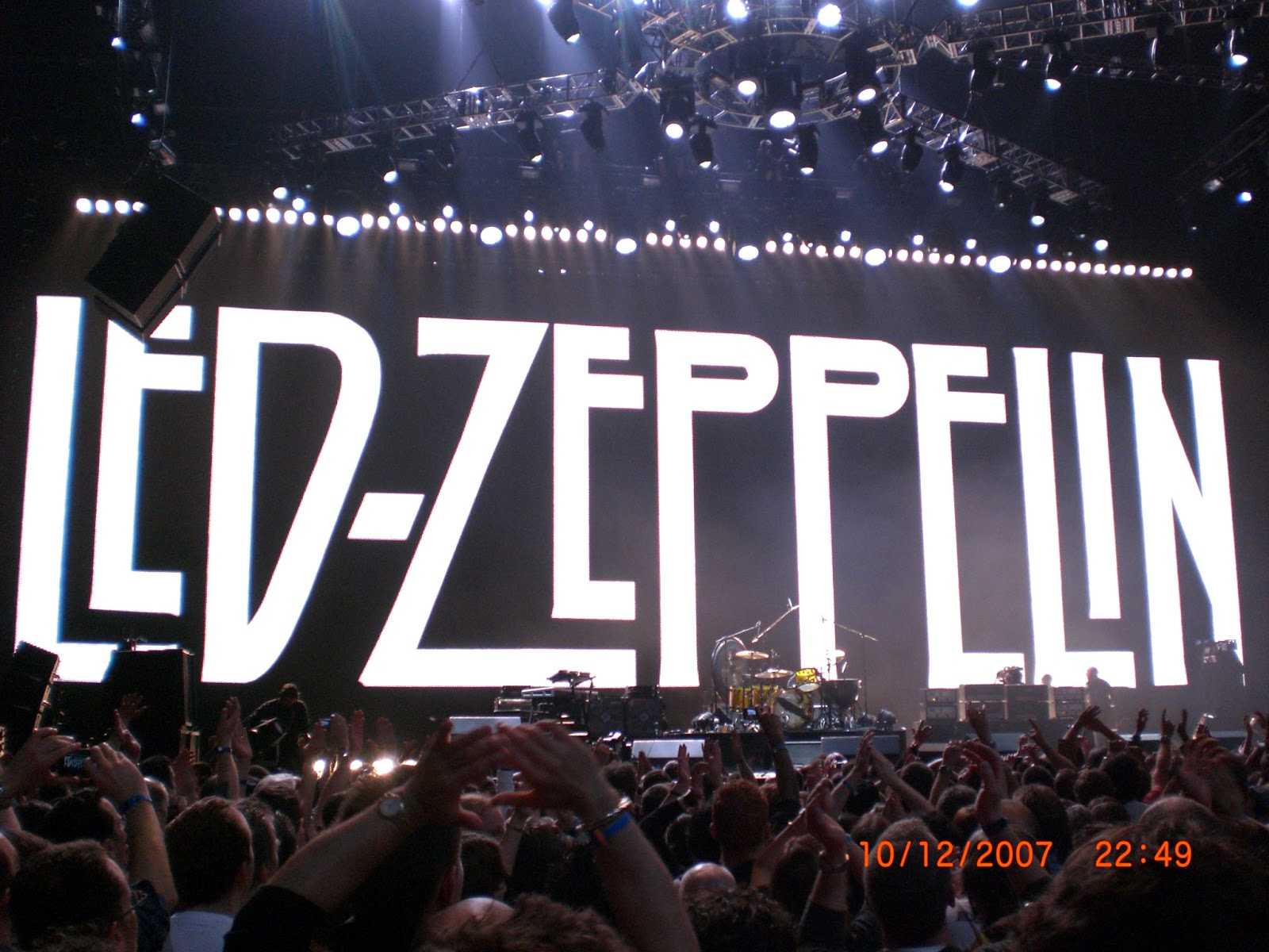 Led zeppelin - celebration day - (live at o2 arena 2007) концерт