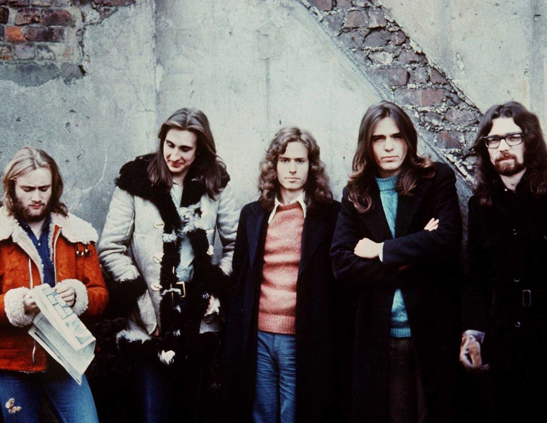 Генезис песня. Genesis группа 1971. Genesis группа 1973. Genesis группа 1970. Группа Genesis 1974.
