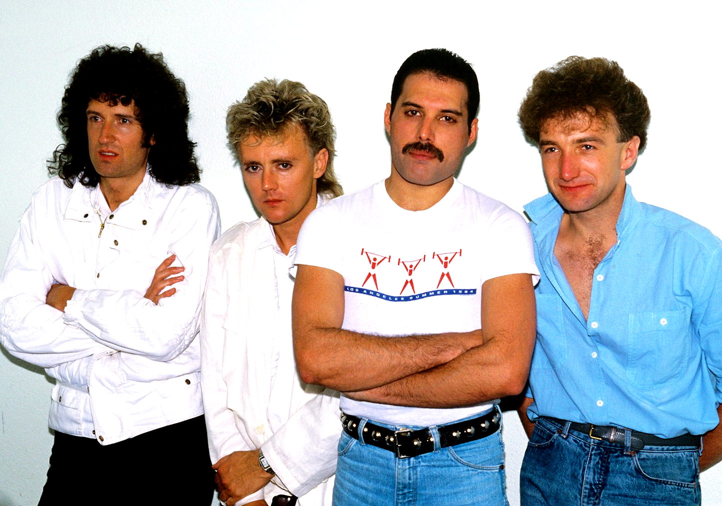 Четырнадцатый студийный альбом Queen под символичным названием Innuendo стал достойным завершением творчества великих британцев
